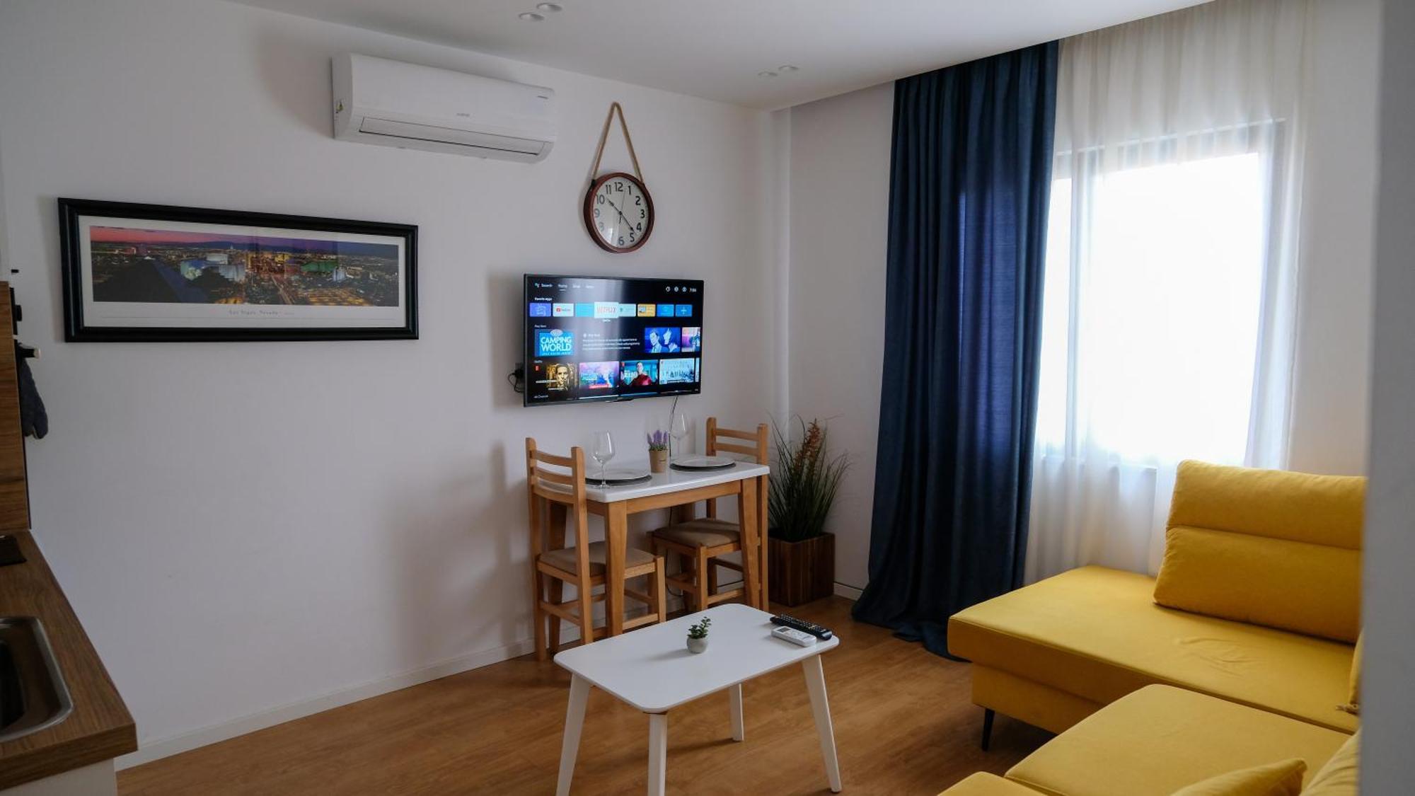 2E Center Apartment 티라나 외부 사진