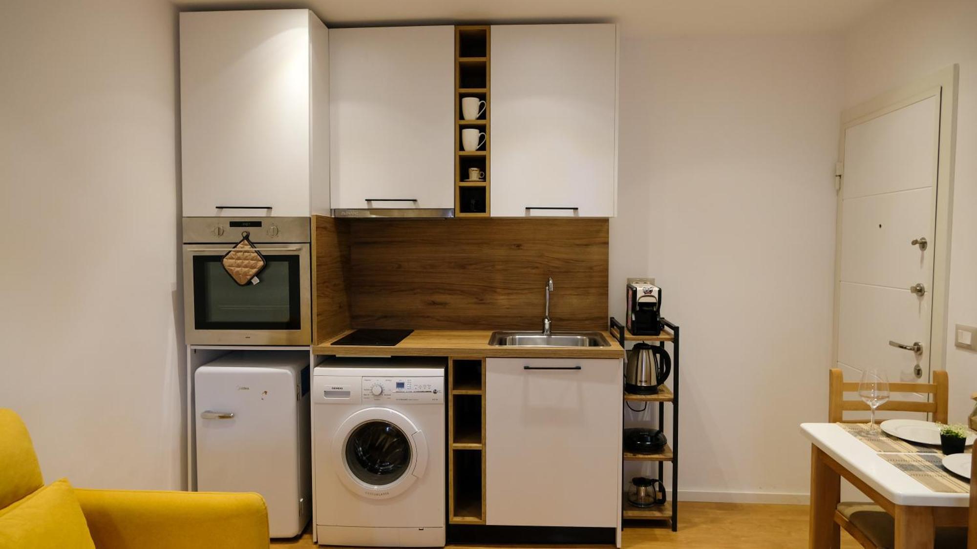 2E Center Apartment 티라나 외부 사진